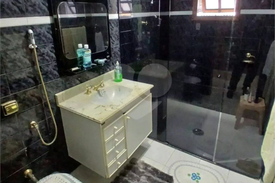 Sobrado à venda com 4 quartos, sendo 2 suítes, em Limão, São Paulo, SP