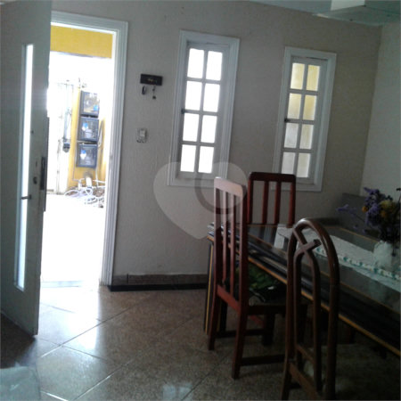 Casa à venda com 7 quartos, sendo 2 suítes, em Água Fria, São Paulo, SP