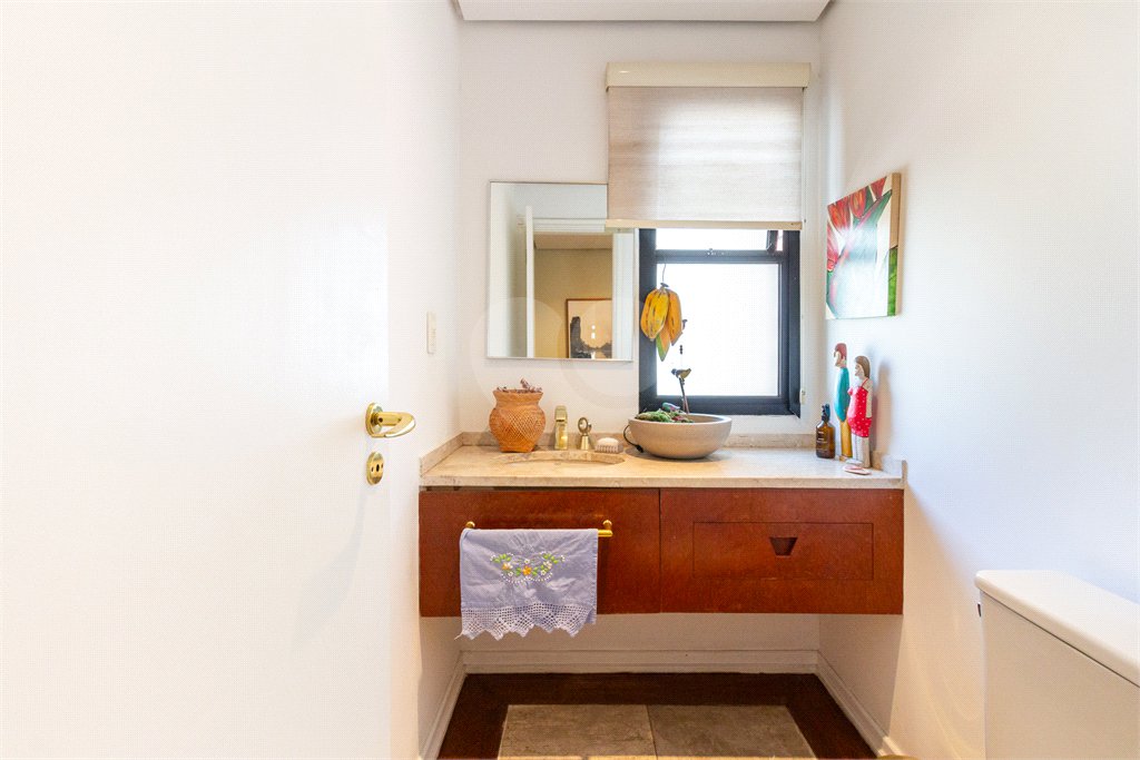 Apartamento à venda com 4 quartos, sendo 2 suítes, em Perdizes, São Paulo, SP