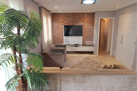 Apartamento à venda com 3 quartos, sendo 1 suíte,  no Centro, São Bernardo do Campo, SP