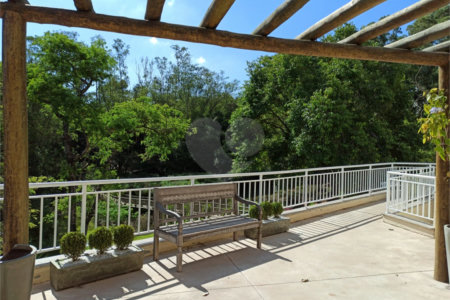Apartamento à venda com 2 quartos, sendo 1 suíte,  em Aparecidinha, Sorocaba, SP