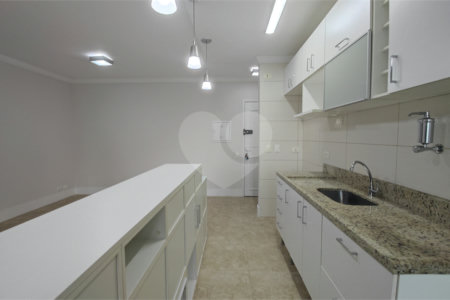 Apartamento à venda ou para alugar com 2 quartos, sendo 1 suíte, em Alto da Boa Vista, São Paulo, SP