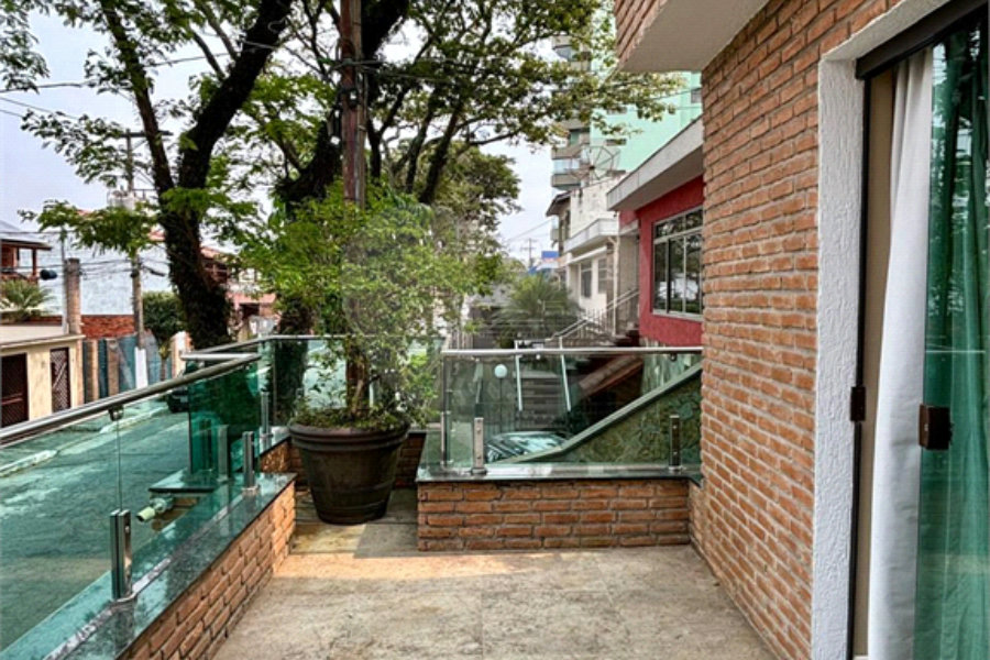 Sobrado à venda com 3 quartos, sendo 1 suíte, em Vila Albertina, São Paulo, SP