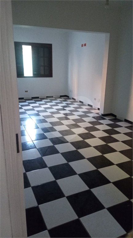 Sobrado à venda com 3 quartos, sendo 1 suíte, em Paulicéia, São Bernardo do Campo, SP