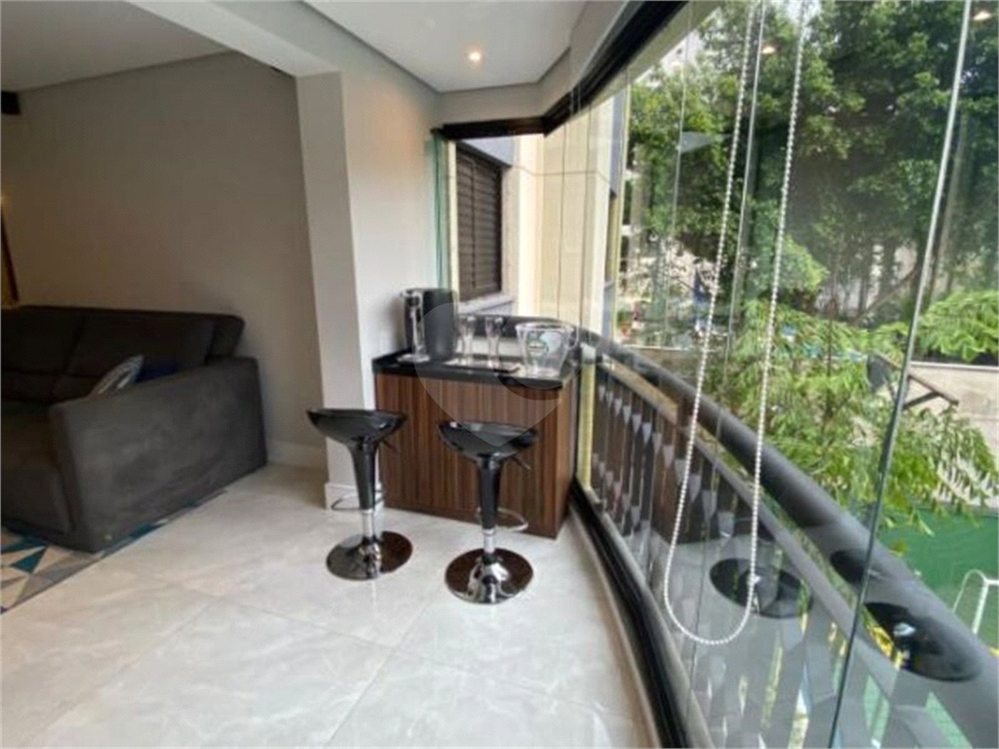 Apartamento à venda com 3 quartos, sendo 1 suíte,  em Vila Regente Feijó, São Paulo, SP