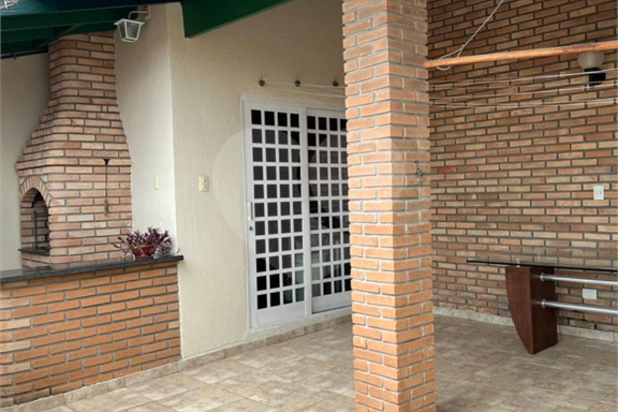 Casa à venda com 2 suítes em Santana, São Paulo, SP