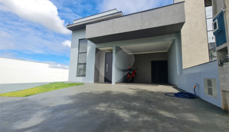 Casa à venda com 3 quartos, sendo 1 suíte,  no condomínio Reserva Ipanema I, Sorocaba - SP