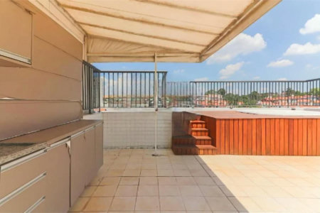 Apartamento à venda com 3 quartos, sendo 1 suíte, em Cidade São Francisco, São Paulo, SP