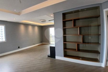Apartamento à venda com 3 suítes em Santa Teresinha, São Paulo, SP