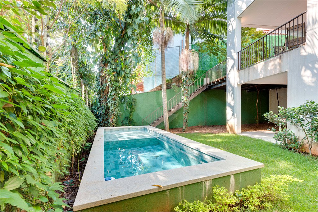 Casa à venda ou para alugar com 4 suítes no condomínio Residencial Vista 908, São Paulo - SP