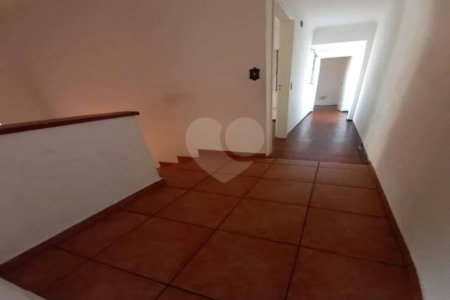 Casa à venda com 3 quartos em Jardim Gilda Maria, São Paulo, SP