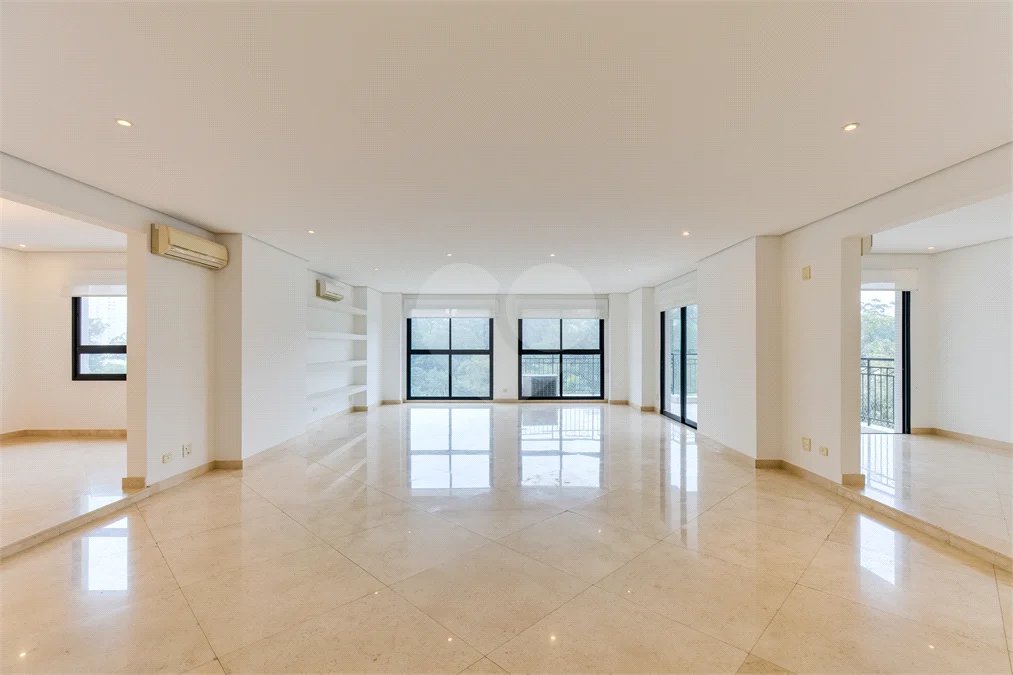 Apartamento à venda ou para alugar com 4 suítes em Alto da Boa Vista, São Paulo, SP