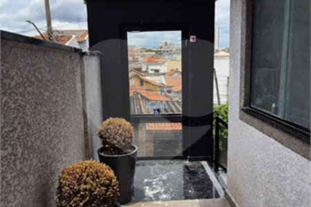 Casa à venda com 2 suítes no condomínio Danilo Iran, São Paulo - SP
