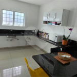Casa Térrea à venda ou para alugar com 8 quartos, sendo 4 suítes, em Vila Pereira Barreto, São Paulo, SP