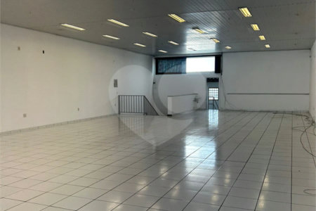 Salão Comercial à venda no Centro, Vinhedo, SP