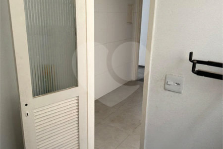 Apartamento à venda com 3 quartos em Praça da Bandeira, Rio de Janeiro, RJ