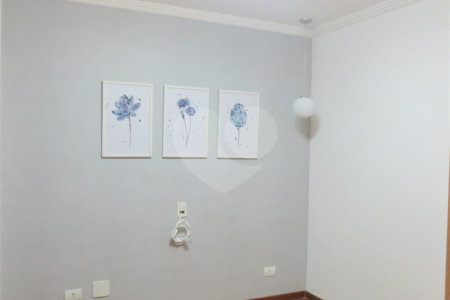 Apartamento à venda com 4 quartos, sendo 1 suíte, em Chácara Inglesa, São Paulo, SP