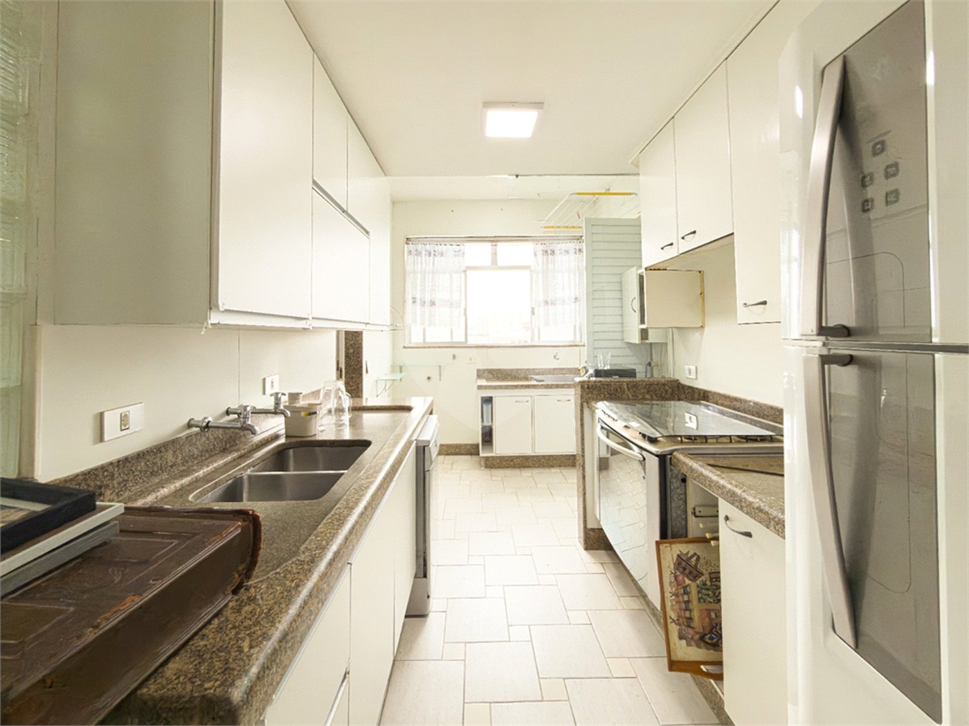 Apartamento à venda com 4 quartos, sendo 2 suítes, em Leblon, Rio de Janeiro, RJ