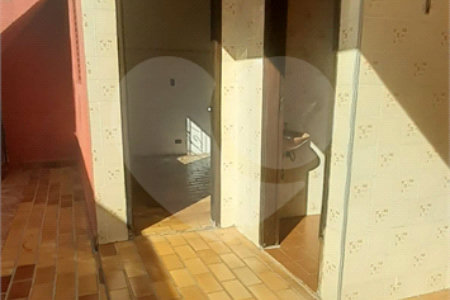 Casa à venda com 3 quartos, sendo 1 suíte, em Vila Gustavo, São Paulo, SP
