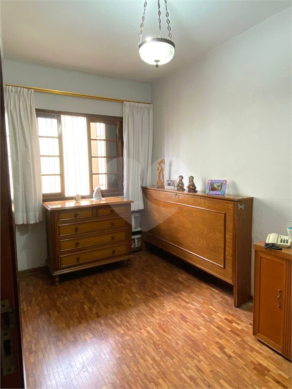 Sobrado à venda com 4 quartos, sendo 1 suíte, em Perdizes, São Paulo, SP
