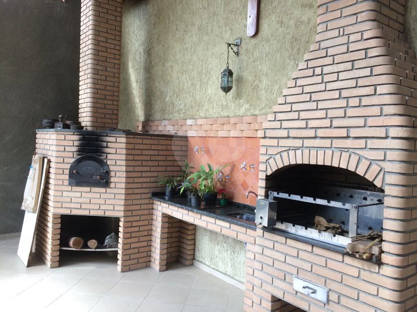 Casa à venda com 3 quartos, sendo 1 suíte, em Vila Nova Cachoeirinha, São Paulo, SP