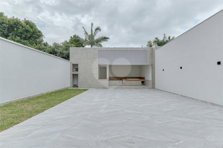 Casa à venda com 4 suítes no condomínio Carmen, São Paulo - SP