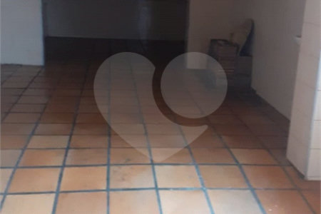 Casa Térrea à venda com 3 quartos em Vila Mazzei, São Paulo, SP