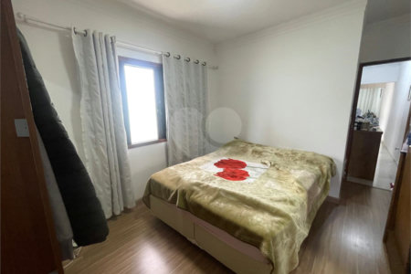 Casa Térrea à venda com 2 quartos, sendo 1 suíte, em Vila Suissa, Mogi das Cruzes, SP