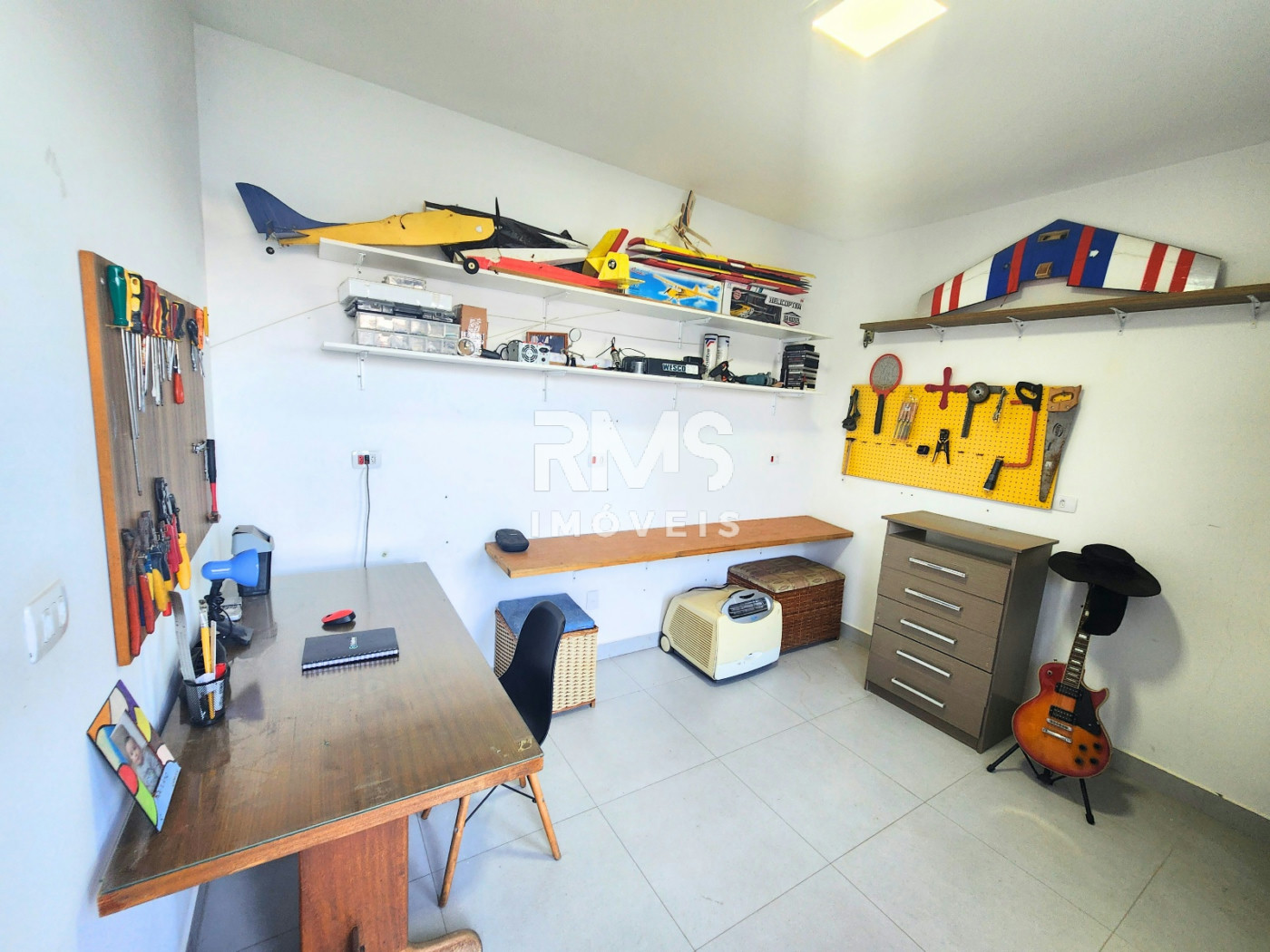 Casa à venda ou para alugar com 4 quartos, sendo 3 suítes,  em Pinheirinho Ii, Itu, SP