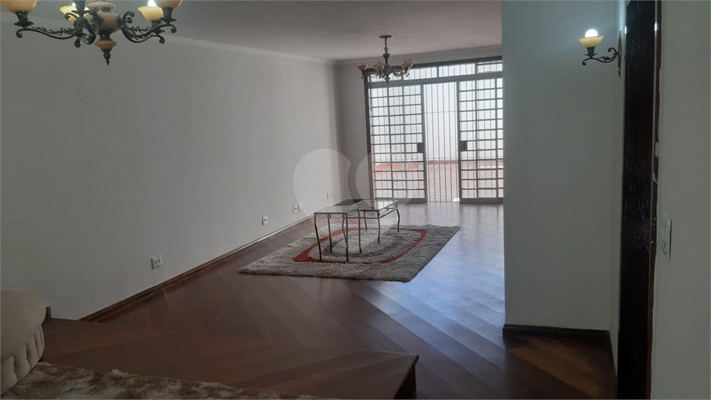 Casa à venda com 3 quartos, sendo 1 suíte,  em Brooklin Paulista, São Paulo, SP