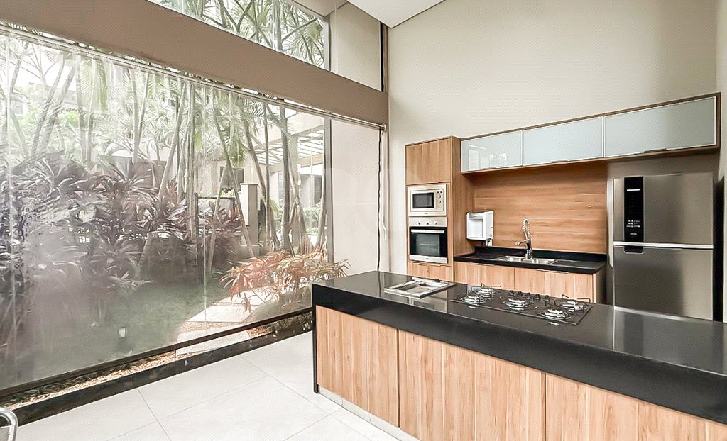Apartamento à venda com 2 suítes em Moema, São Paulo, SP