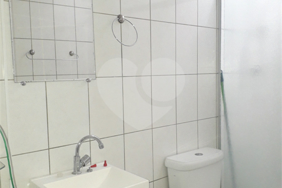 Sobrado à venda com 3 quartos em Santana, São Paulo, SP