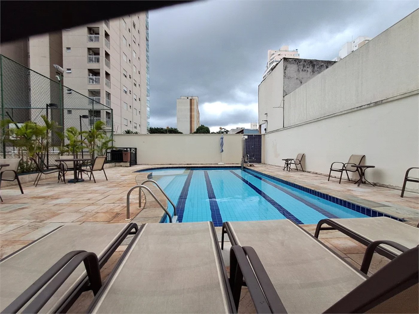 Apartamento à venda com 3 suítes em Vila Romana, São Paulo, SP