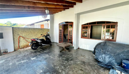 Casa à venda com 3 quartos, sendo 1 suíte,  no Centro, Itapetininga, SP