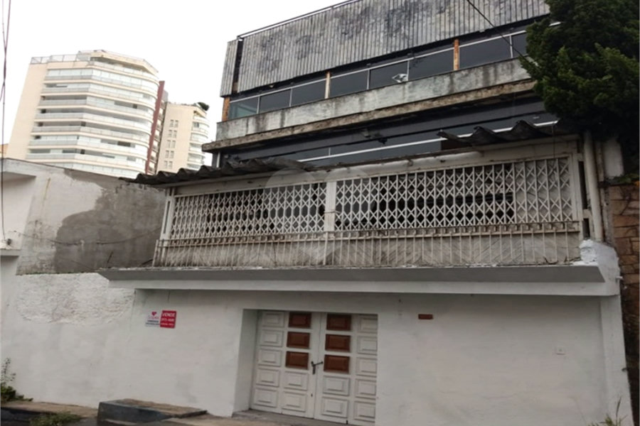Prédio à venda com 4 quartos, sendo 1 suíte, em Santana, São Paulo, SP