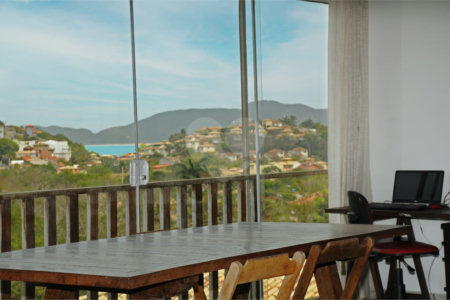 Hotel à venda com 12 quartos, sendo 13 suítes,  em Alto de Búzios, Armação dos Búzios, RJ