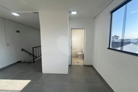 Salão Comercial para alugar em Vila Mogilar, Mogi das Cruzes, SP