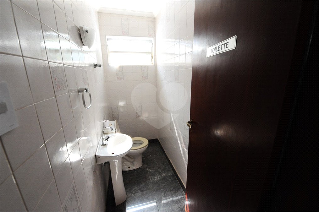 Casa Térrea para alugar com 4 quartos, sendo 1 suíte, em Vila Mariana, São Paulo, SP