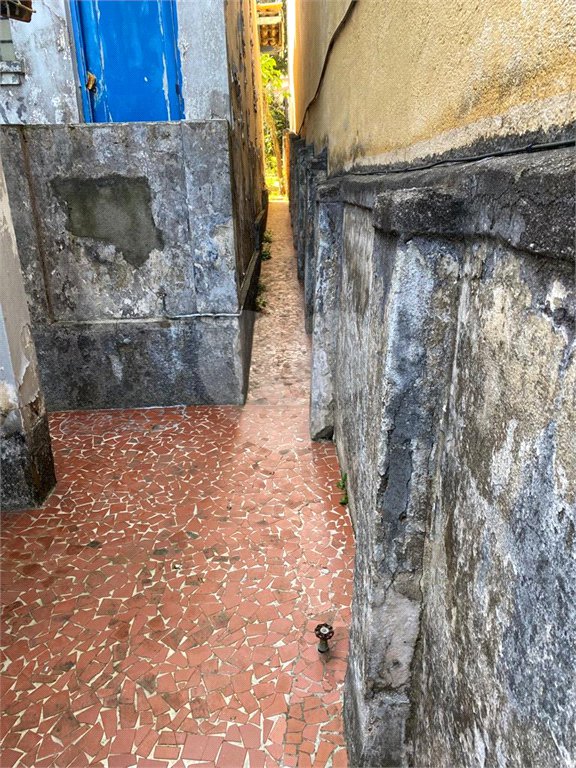 Casa à venda com 3 quartos, sendo 1 suíte, em Indianópolis, São Paulo, SP