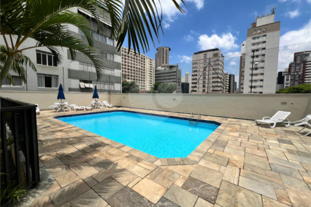 Apartamento à venda com 4 quartos, sendo 3 suítes, em Itaim Bibi, São Paulo, SP