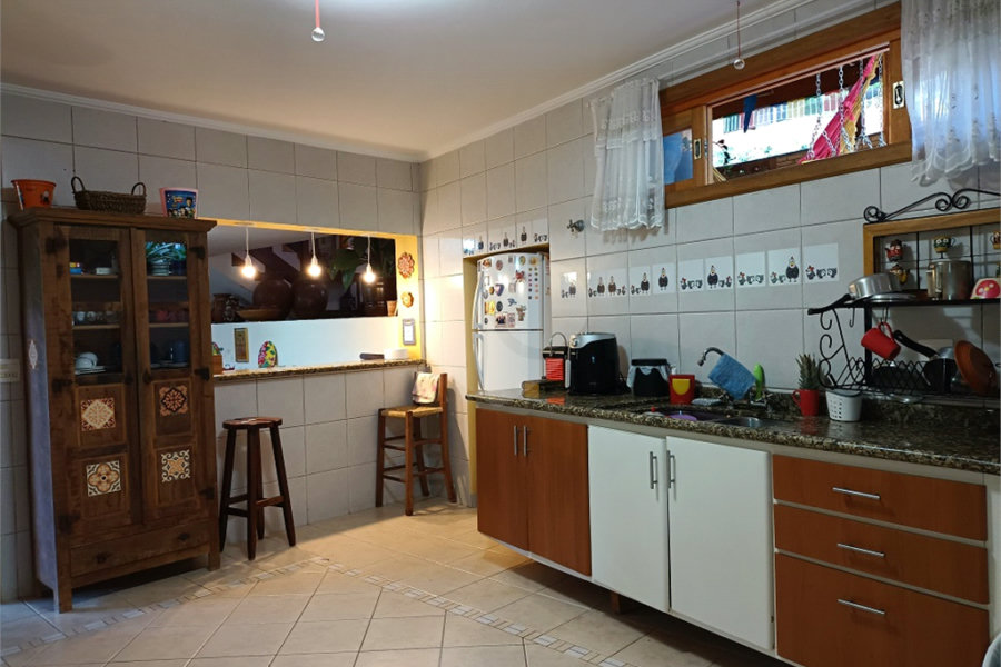 Casa à venda com 2 suítes em Horto Florestal, São Paulo, SP