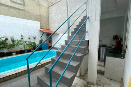 Casa à venda com 2 suítes no condomínio Village da Cachamorra, Rio de Janeiro - RJ