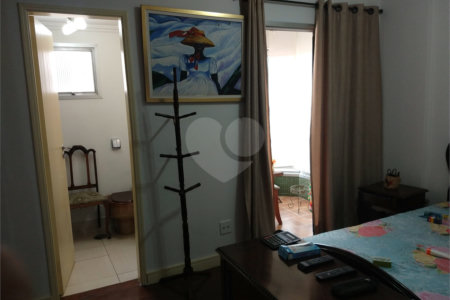 Apartamento à venda com 3 quartos, sendo 1 suíte, em Planalto Paulista, São Paulo, SP