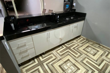 Casa à venda com 3 quartos, sendo 1 suíte, em Jardim Ibirapuera, Ponta Porã, MS