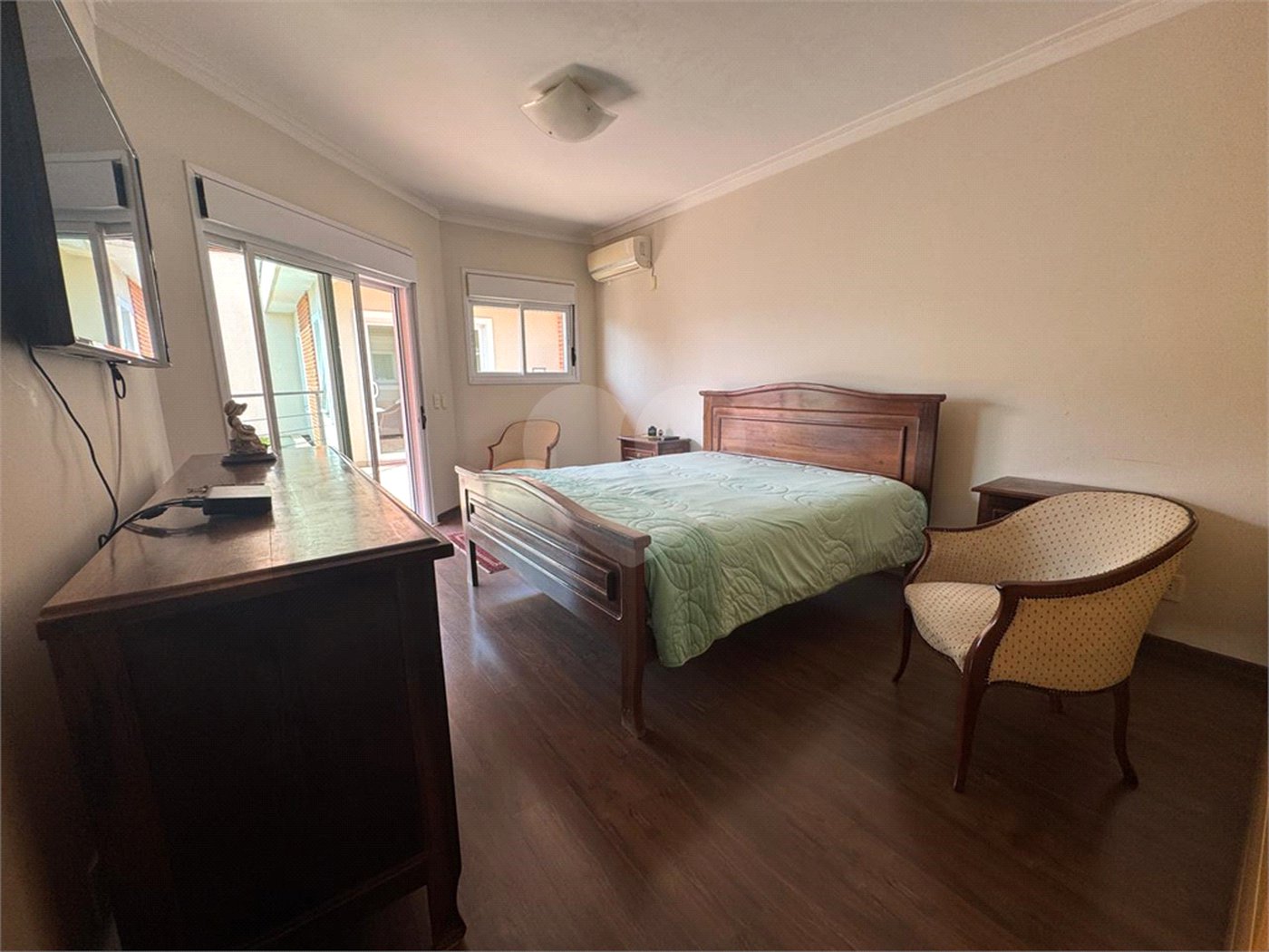 Casa à venda com 4 quartos, sendo 3 suítes,  no condomínio Village Vert, Sorocaba - SP