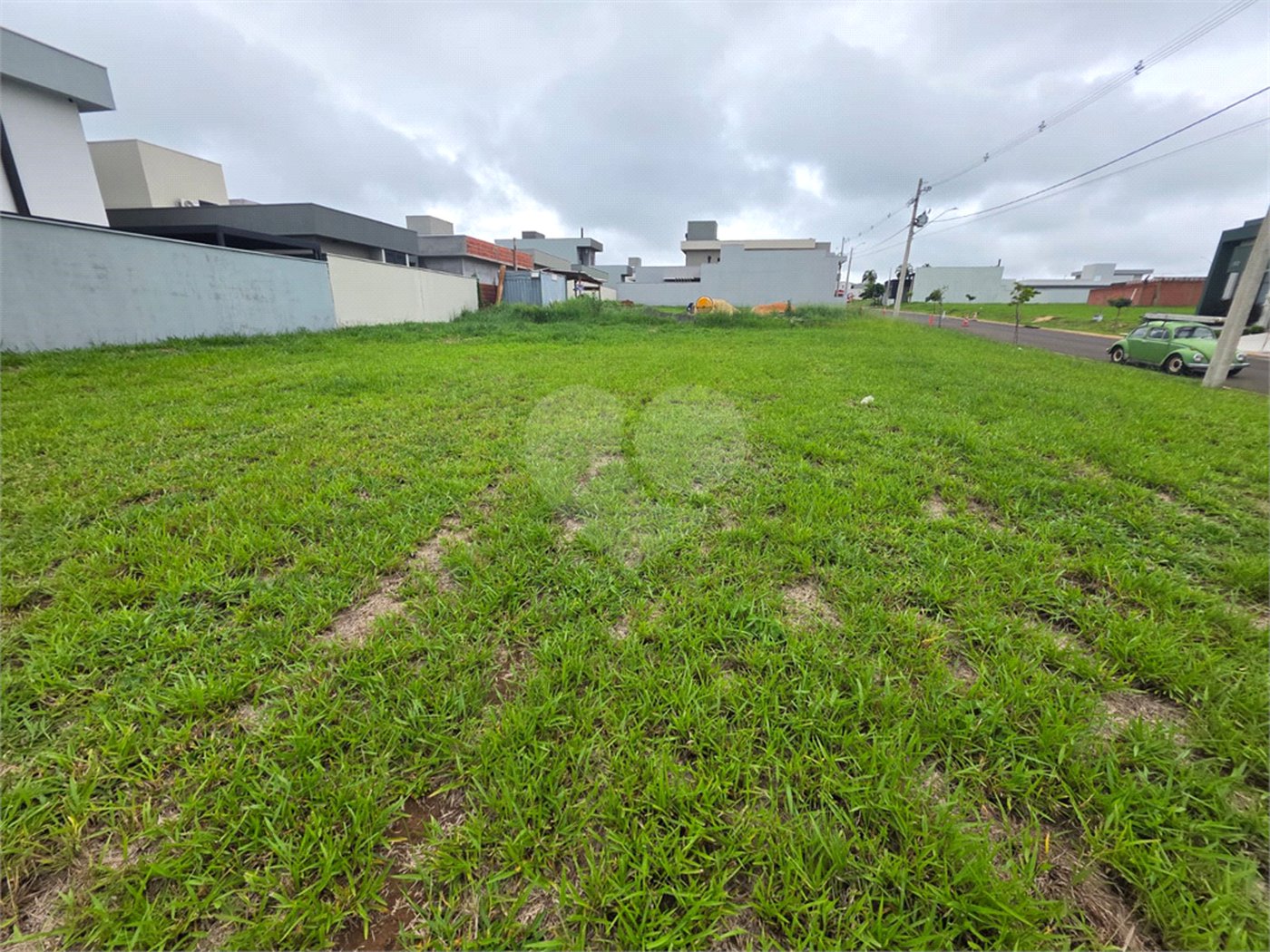 Terreno Condomínio Villenuve 10X24