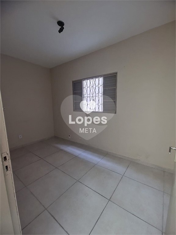 CASA A VENDA, BAIRRO JARDIM PARAISO DO SOL, 3 DORMITORIOS, 2 VAGAS DE GARAGEM, SJC/SP