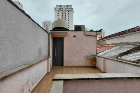 Sobrado à venda com 3 quartos, sendo 1 suíte,  em Vila Romana, São Paulo, SP
