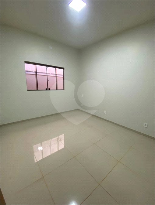 Casa à venda com 4 quartos, sendo 1 suíte,  em Jardim Europa, Dourados, MS