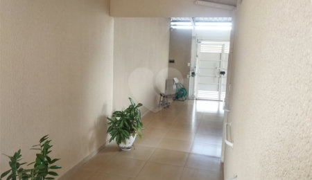 Casa Térrea à venda com 3 quartos, sendo 1 suíte,  em Jardim Botânico, Araraquara, SP